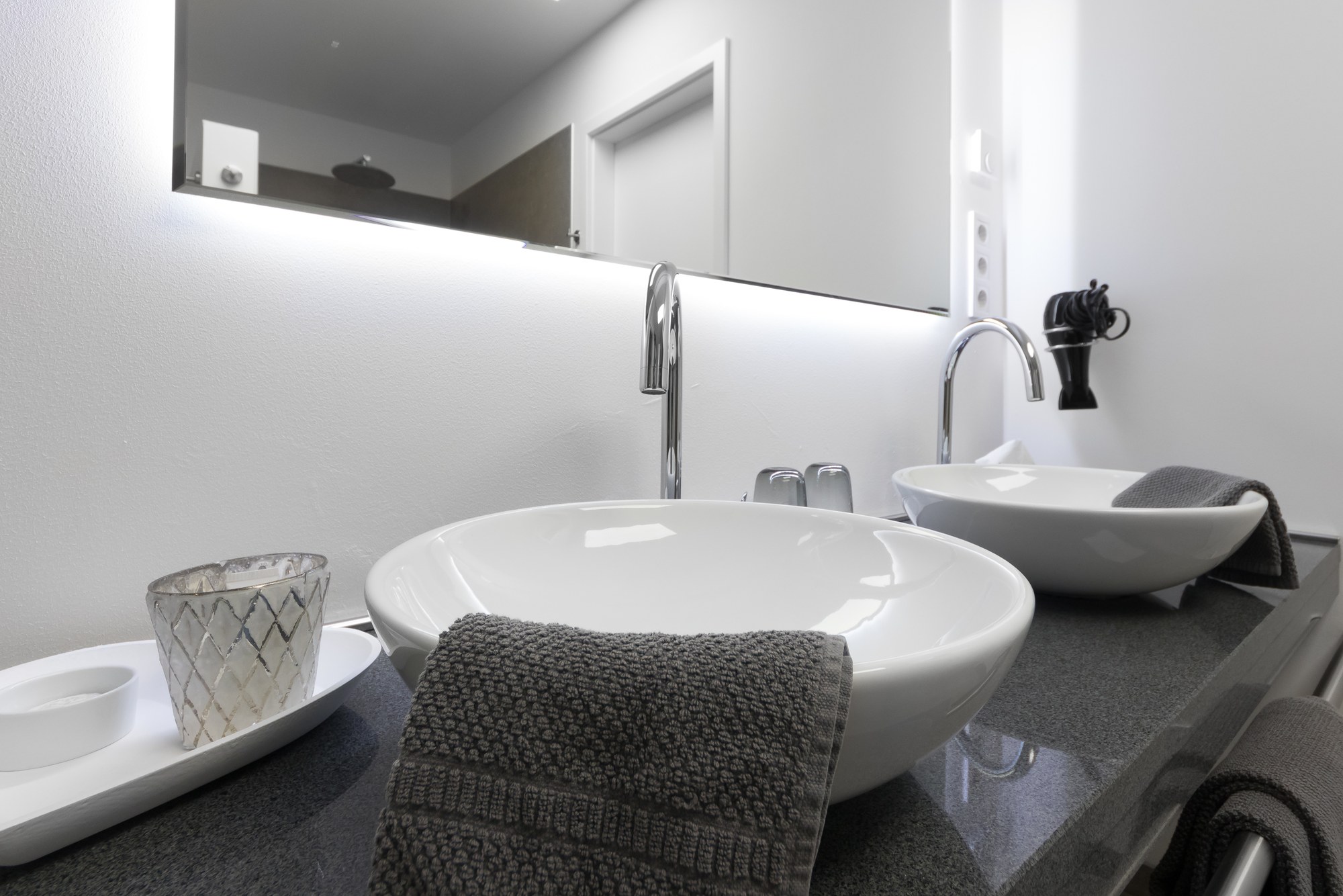 Waschbecken im Bad der Ferienwohnung 3