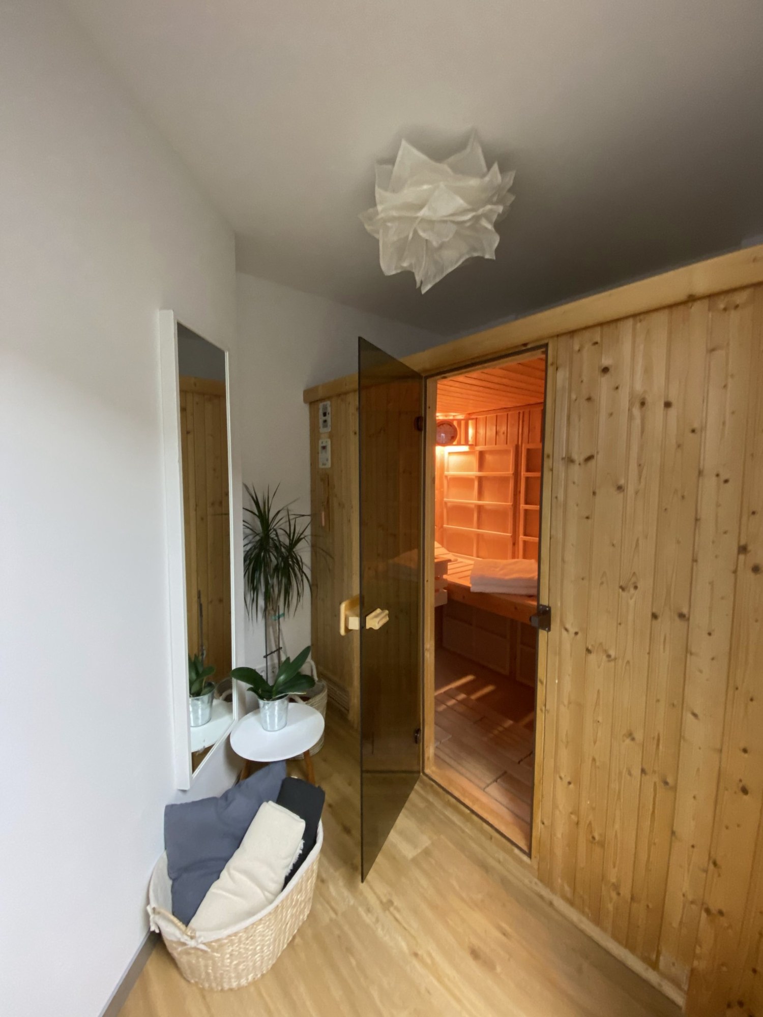 Eingang zur Sauna der Ferienwohnung 3